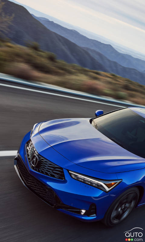 Acura Sets Base Price of $30,000 for 2023 Integra